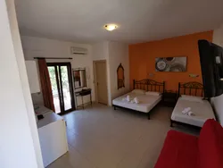 Kimon Resort